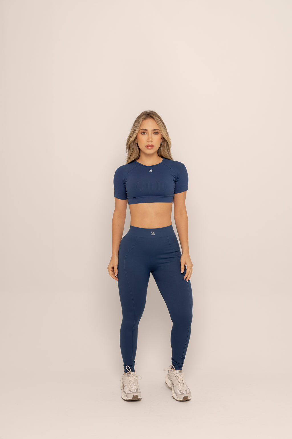 Set Noa