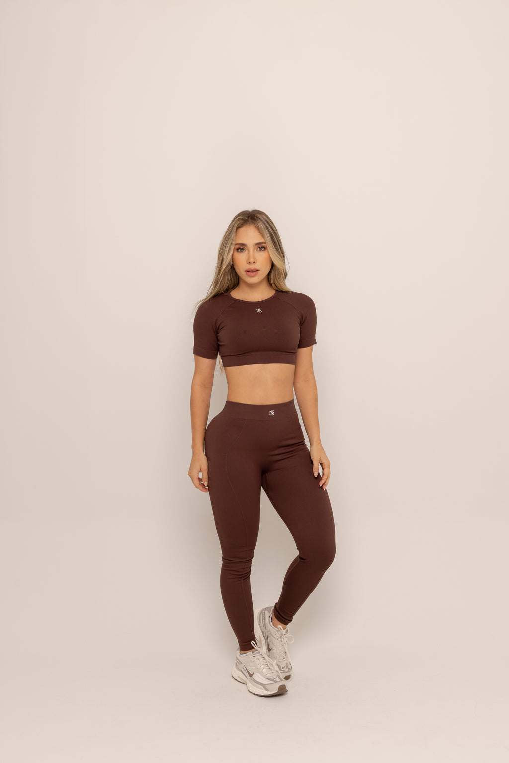 Set Noa
